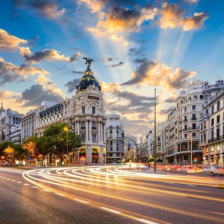 Bookingham ★Apartaments & Suites مدريد المظهر الخارجي الصورة