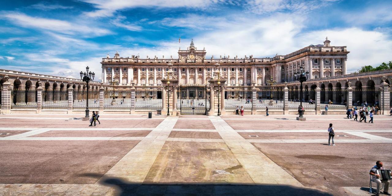 Bookingham ★Apartaments & Suites مدريد المظهر الخارجي الصورة