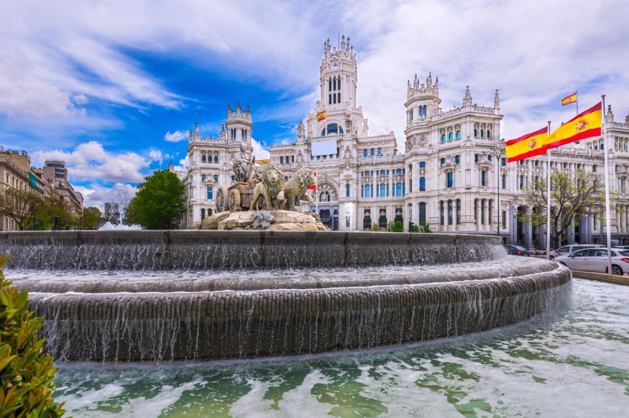 Bookingham ★Apartaments & Suites مدريد المظهر الخارجي الصورة