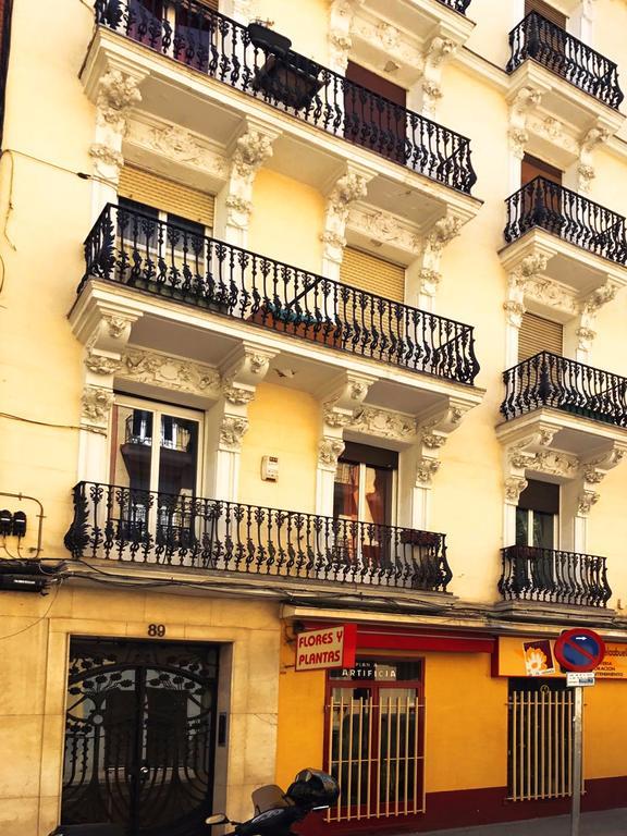 Bookingham ★Apartaments & Suites مدريد المظهر الخارجي الصورة